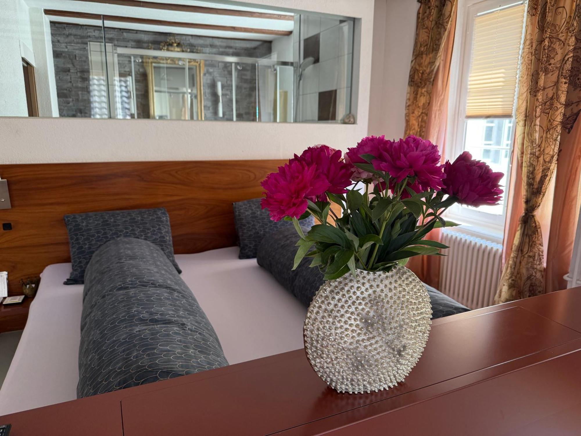 Krone Sihlbrugg 3*